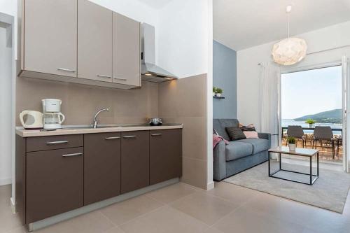 Apartments with a parking space Rabac Labin - 9670 - image 3