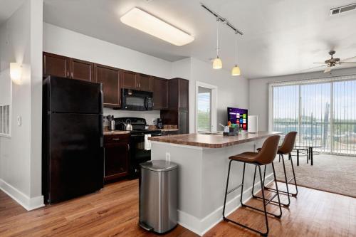 The Selena: Riverwalk Loft in San Antonio, USA