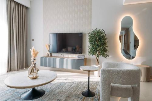 Spacious & Bright 2bedroom Apts with Balcony Dubai Creek, Dubai (Foto 5)