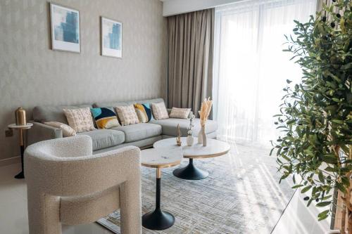 Spacious & Bright 2bedroom Apts with Balcony Dubai Creek, Dubai (Foto 8)