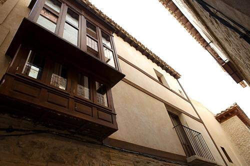 Apartamentos del Casco - image 3