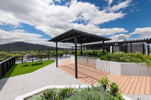 Metropol 812 in Majura