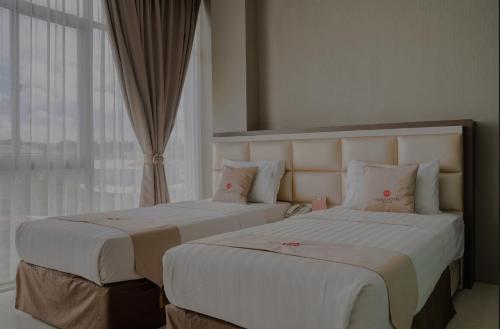Osaka Hotel Batam Room Type - King Room with Sea View