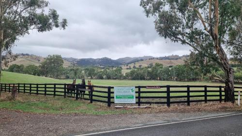 The Stables - Farm Stay