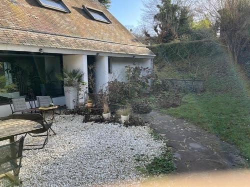 Facilities, Villa Architecte - La Celle saint cloud in Bougival