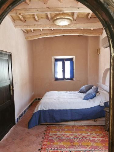 1 double bed