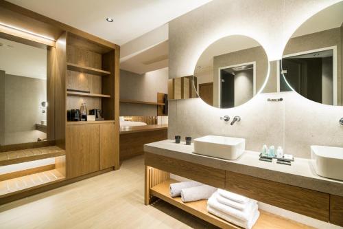 AKASHA Beach Hotel & Spa - image 11