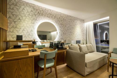 AKASHA Beach Hotel & Spa - image 13