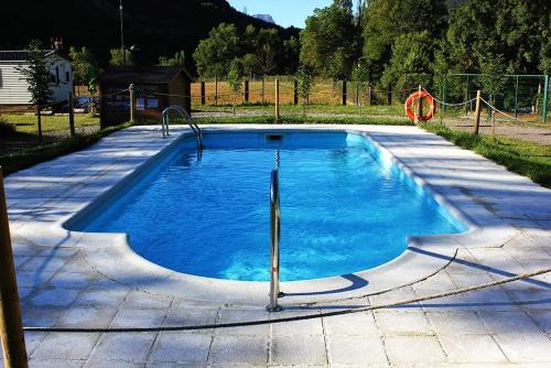 Úszómedence, Resort Camping Solopuent in Castiello De Jaca