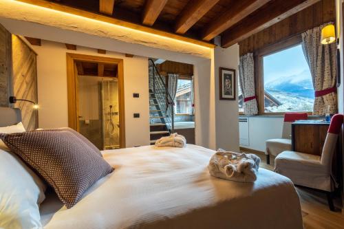 Les Plaisirs d'Antan chambre d'hôte Jovencan