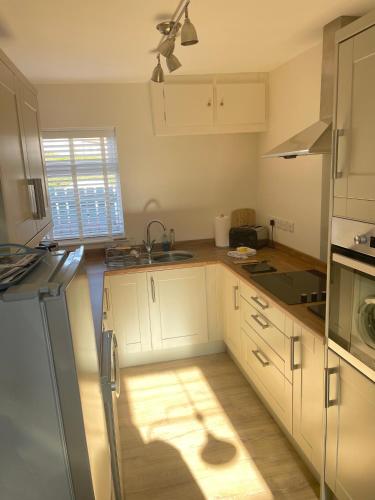 廚房, Wayside, Yorkshire Wolds Holiday Home, Sleeps 4, Parking in 納費頓