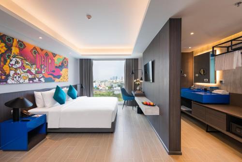 room detail thumbnail 0