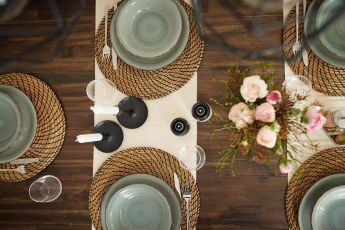 餐飲選擇, Ajko Homes - Design Apartment - Parkplatz - Balkon - Netflix - 6 Pers in 瓦爾多夫