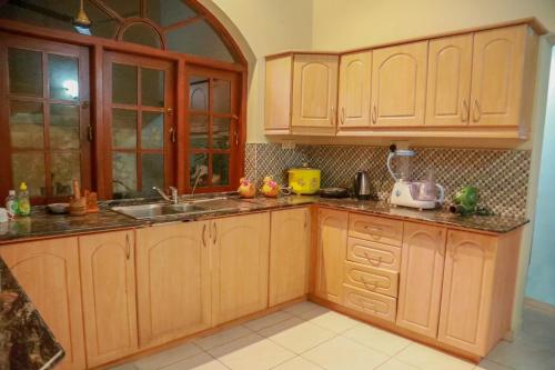 Two-Bedroom Villa image 4