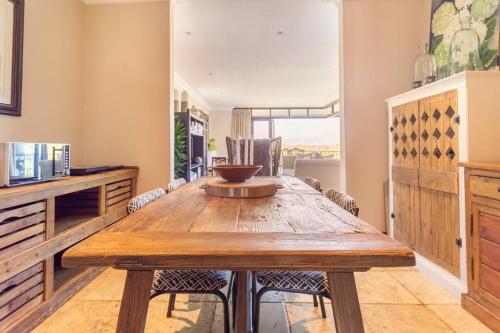 Alphen Drive Apartments - image 2