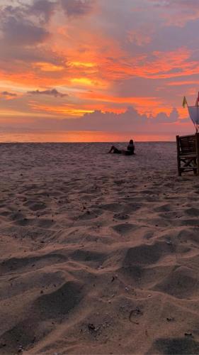 Sun Smile Beach Koh Jum