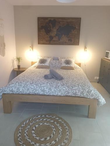 La Chouette Villa ,chambre de 20m2 totalement indépendante avec terrasse chambre d'hôte Orthoux-Sérignac-Quilhan