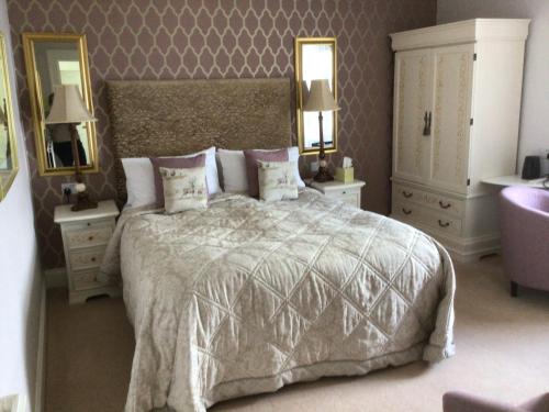 Thistle House Guest House - image 10