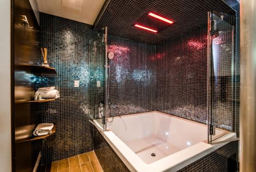 Olux Hotel-Motel-Suites in Laval (Qébec)