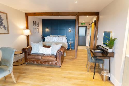 West Highland Hotel Room Type - Studio with Balcony