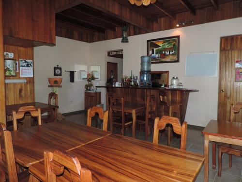 בר/טרקלין, Hotel Bell Bird in מונטה ורדה