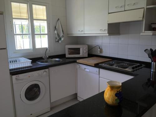 Apartamentos Novo Sancti Petri - image 8