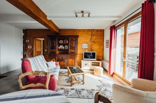 Spacious apartment with garage and balcony overlooking the mountains Saint Gervais Les Bains