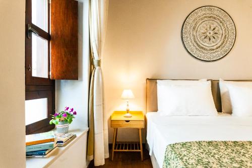 Double or Twin Room image 2
