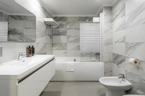 Mercure Bucharest Unirii - image 2