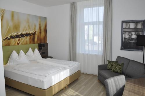 1 queen bed