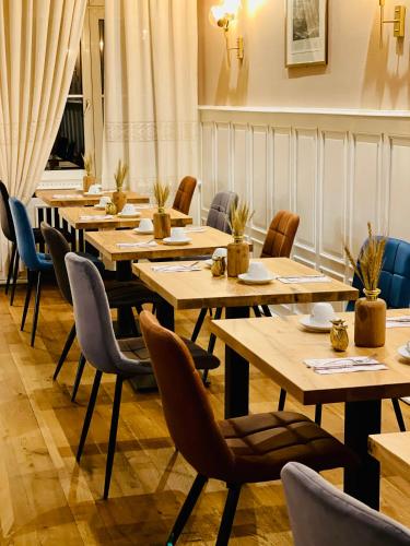 ห้องอาหาร, Hotel van Bebber in ซานเทิน