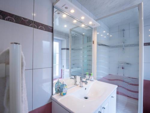 Holiday Home Le Champ des Mouettes by Interhome in Saint-Pierre-en-Port