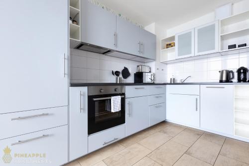PINEAPPLE APARTMENTS - Zwinger V - 78qm - 1x free parking, Dresden (photo 7)