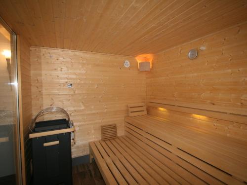 Apartment Erzherzog's Apts-Zillertal Alpen Lodge by Interhome