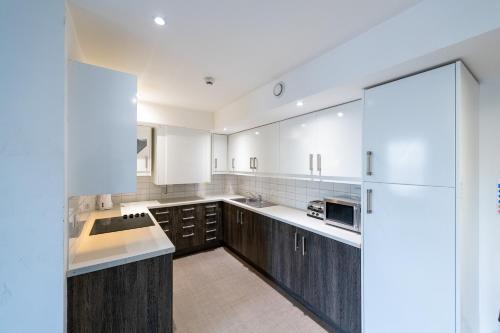 Cocina, Green Park House Accommodation in Bath City Centre