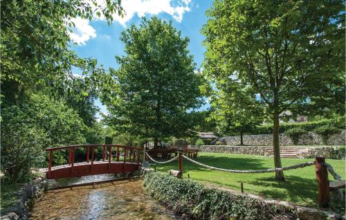 Gorgeous Home In Stobrec With Sauna