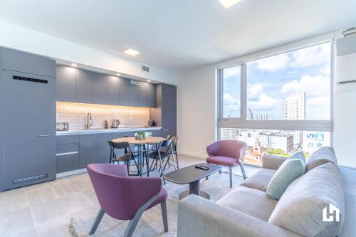 Superior Apartment image 8