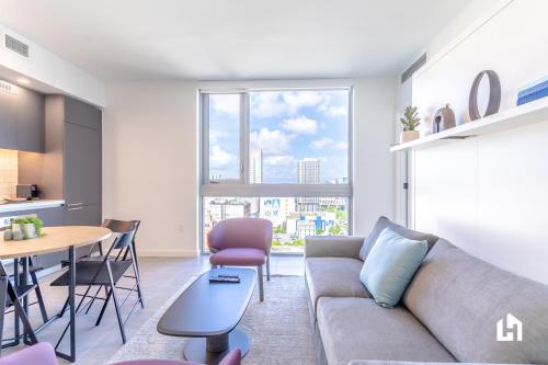 Superior Apartment room in Downtown Miami Condos by Lua Host