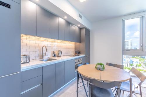 Superior Apartment image 9