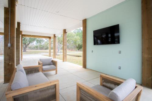 Waveland Beach Cottages