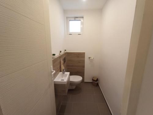 Pelso Holiday Apartments Jasmin