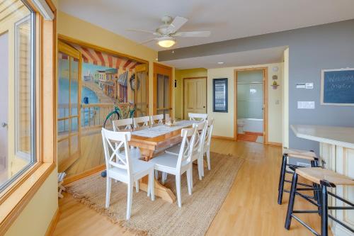 Elk Rapids Condo with Balcony Overlooking Elk Lake! in Elk Rapids, USA