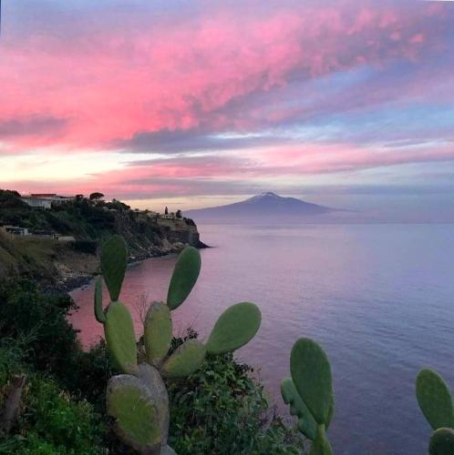 House with 2 bedrooms in Letojanni with wonderful sea view furnished terrace and WiFi 500 m from the beach - image 12