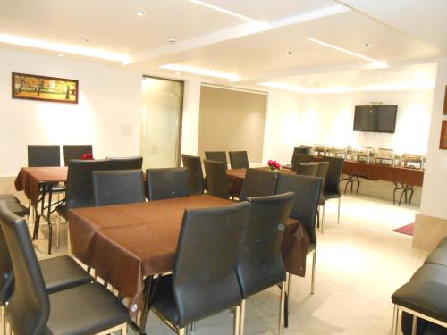 Ресторан, Hotel Aston International in Калькута