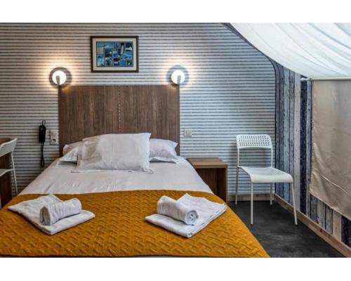 Hotel La Voilerie Cancale - image 5