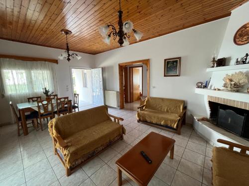 Villa Lazaros in 卡納拉基