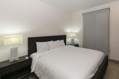 Roble Sabana 304 Luxury Apartment - Reserva Conchal