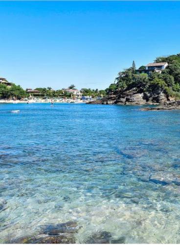 Búzius na Praia da Ferradura Frente mar