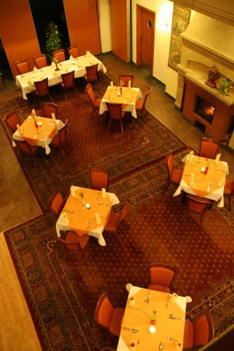 Hotel Karolinka - image 13