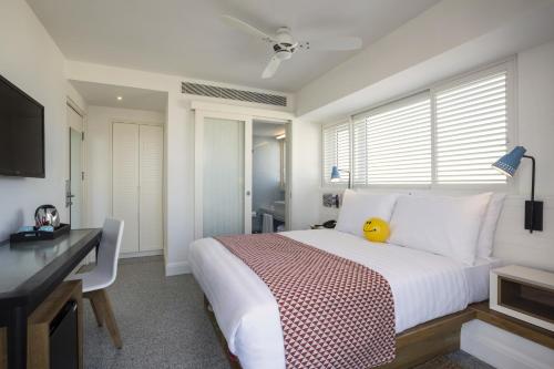 room detail thumbnail 0